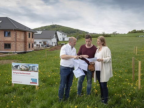 Grundstücksbesichtigung Grundstücksbesichtigung